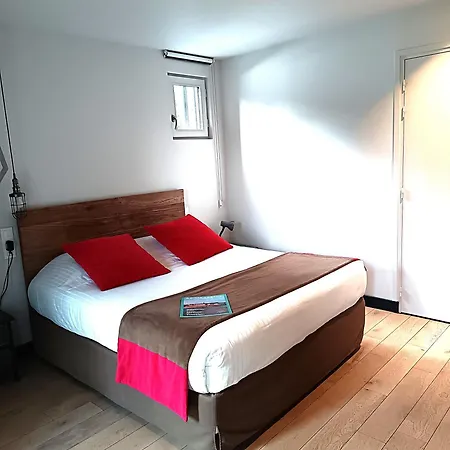Ar Iniz Hotel 3*