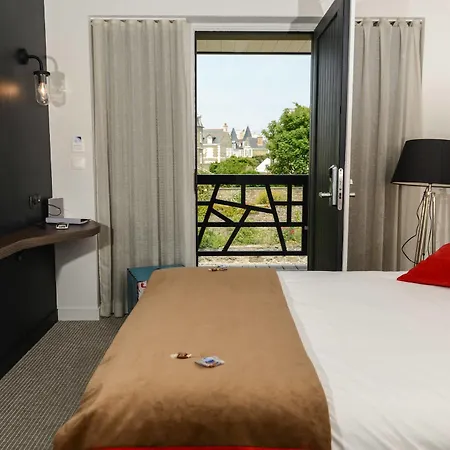 Ar Iniz Hotel 3*