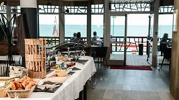 酒店 阿尔恩尼兹酒店 3*